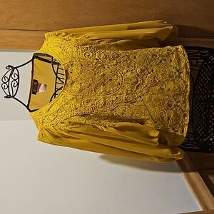 Flying Tomato Blouse